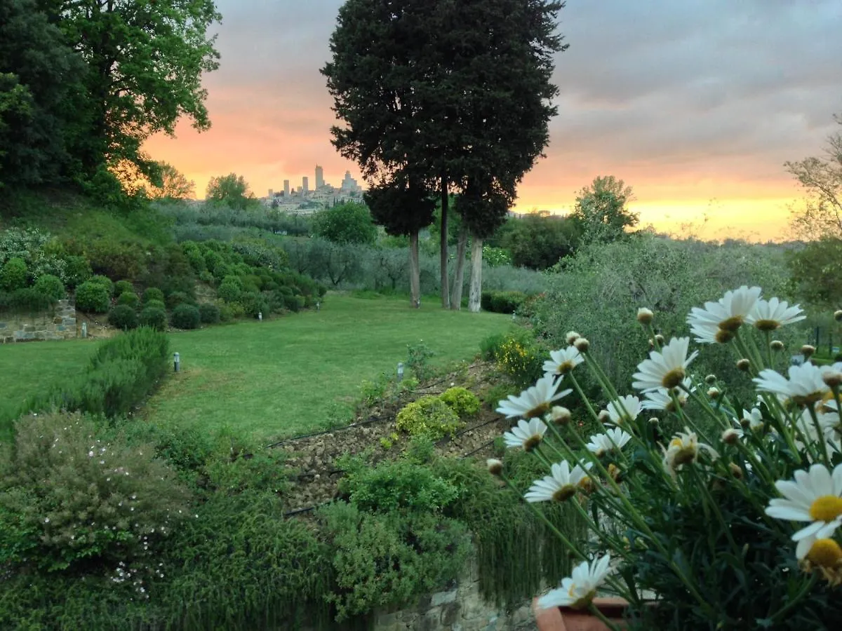 Farm stay Tenuta Guardastelle - Agriturismo And Vineyard San Gimignano