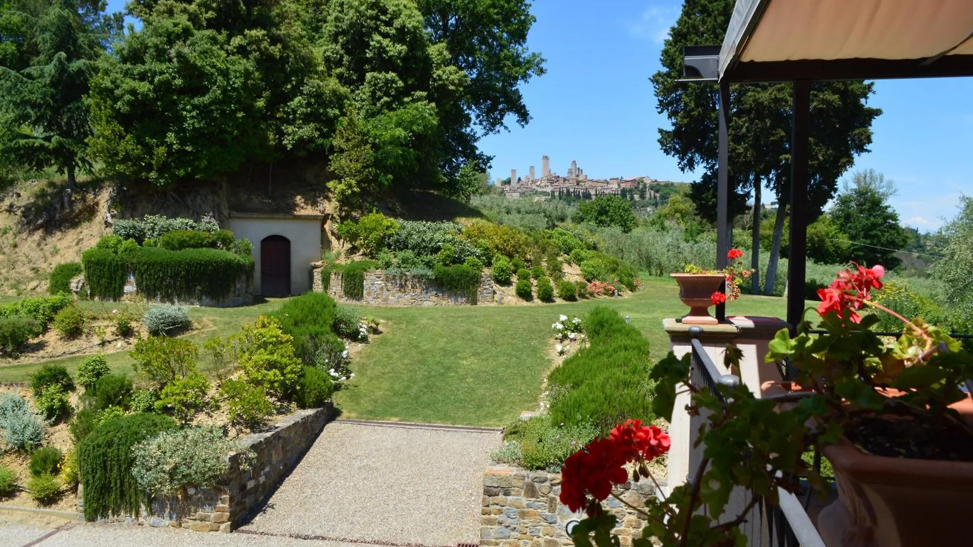 Tenuta Guardastelle - Agriturismo And Vineyard San Gimignano